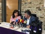 Ángel Calvo, vicepresidente de la diputación de León, y Misericordia Bello, presidenta del CRDO Bierzo, en la rueda de prensa posterior a la calificación de la añada Bierzo del 17.